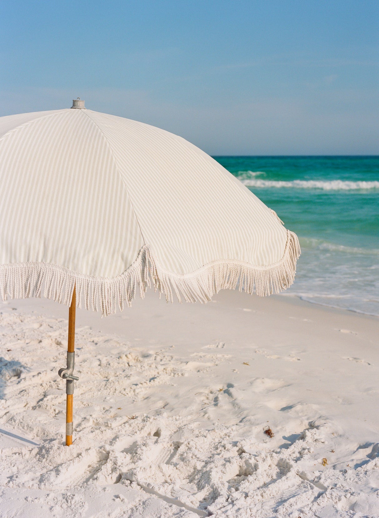 Beach Umbrella Poster och Canvastavla