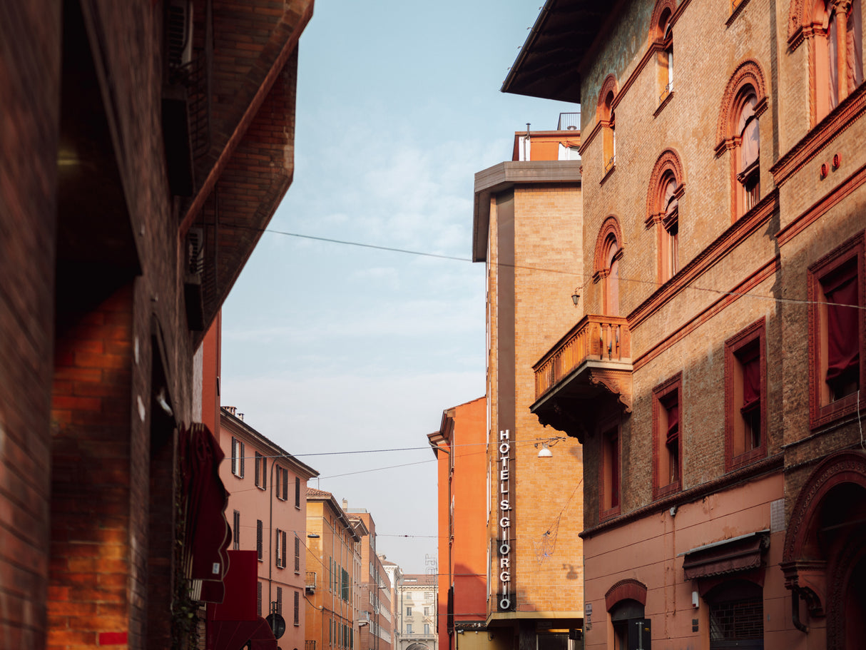 Bologna Sunset | Italy Travel Photography Poster och Canvastavla