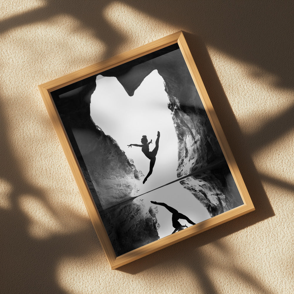 A beating heart Poster och Canvastavla