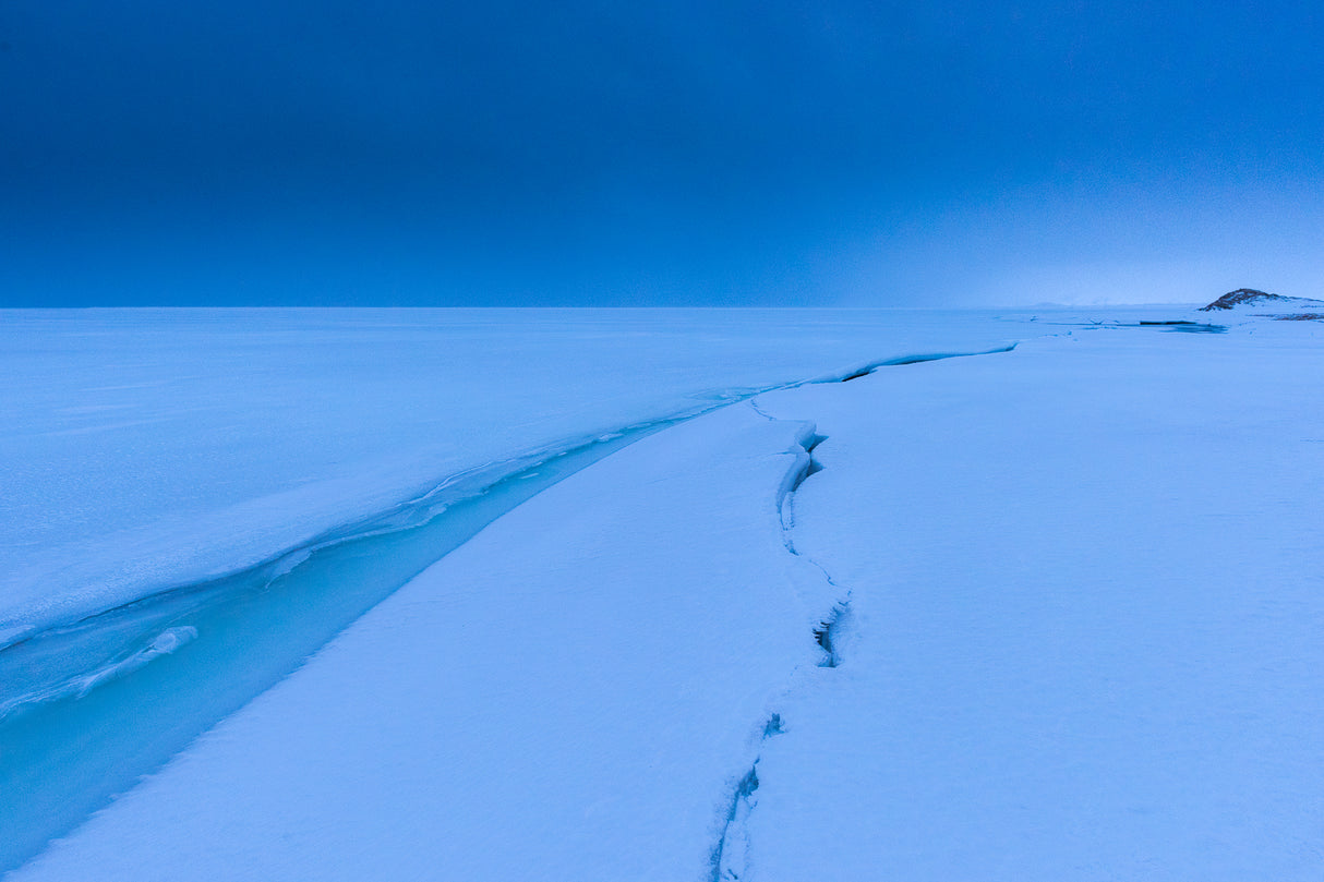 Blue Calm Poster och Canvastavla