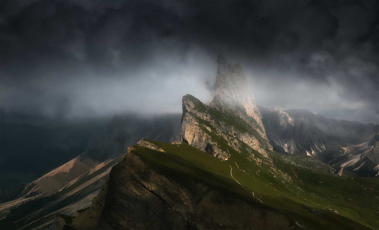 Mountain Rain Poster och Canvastavla