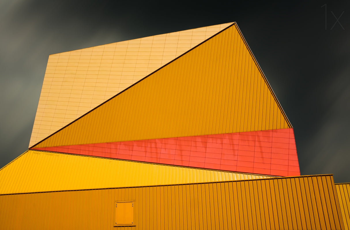 The yellow roof Poster och Canvastavla