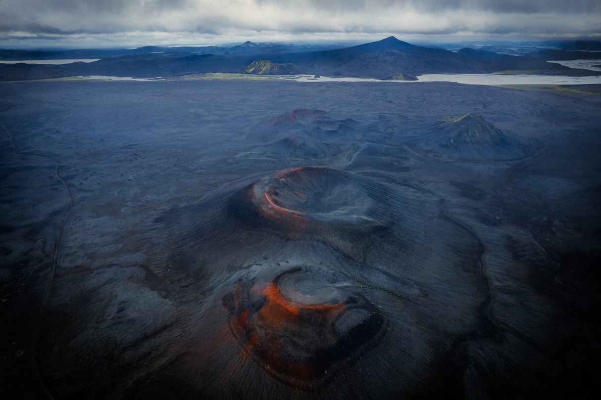 Volcano Siblings Poster och Canvastavla