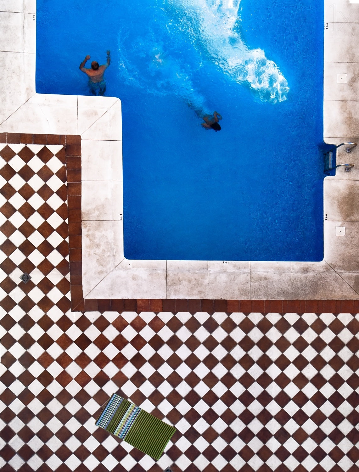 The swimming pool Poster och Canvastavla