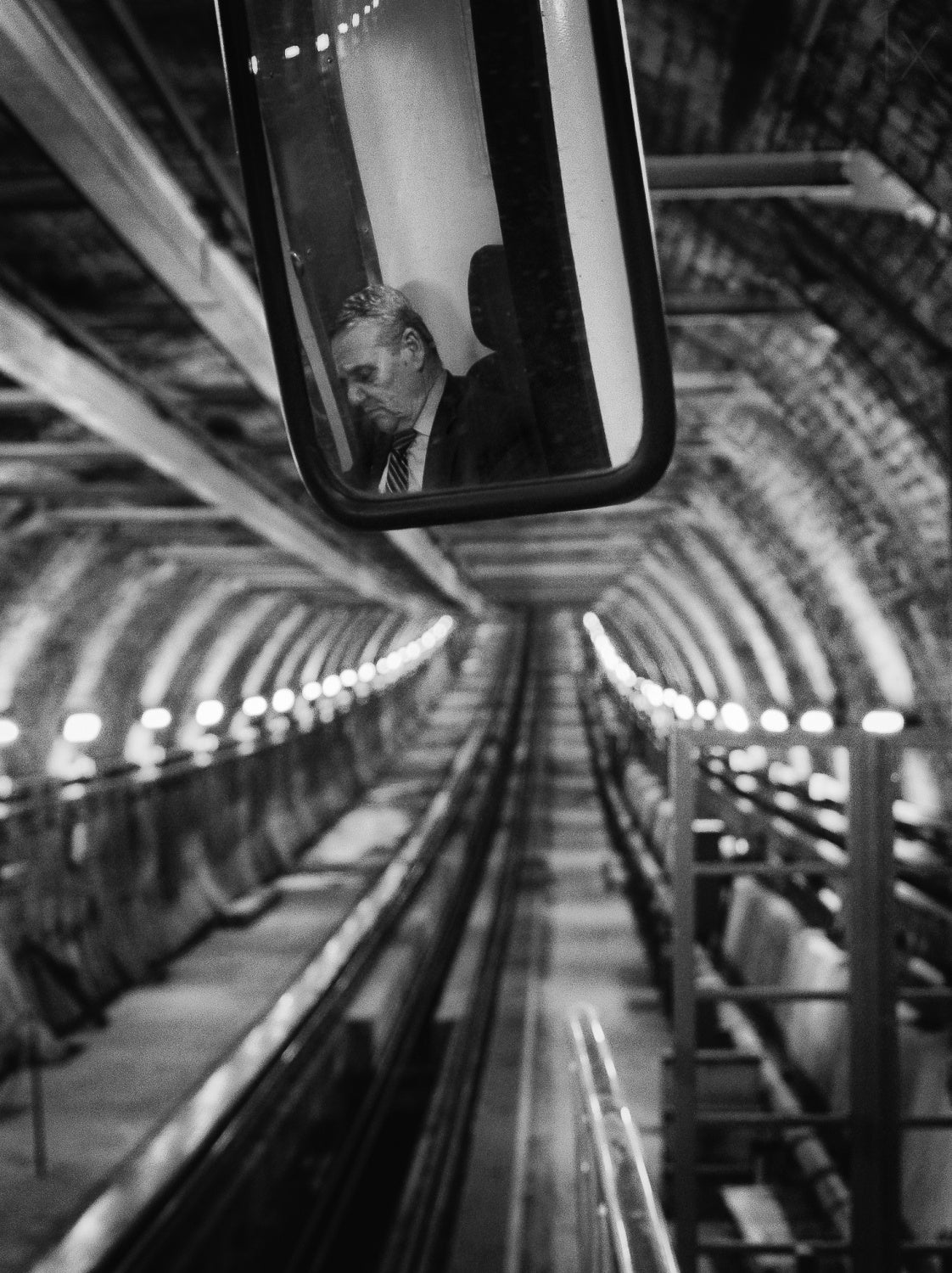tunnel of sleep Poster och Canvastavla