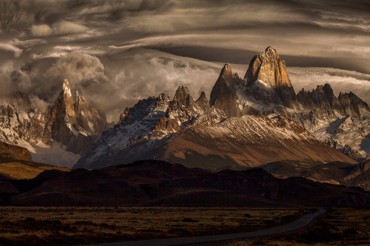 Striped sky over the Patagonia spikes Poster och Canvastavla
