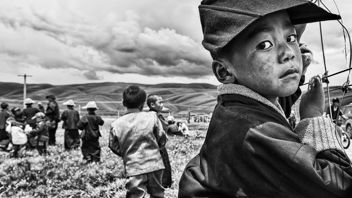 A withdrawn boy Poster och Canvastavla