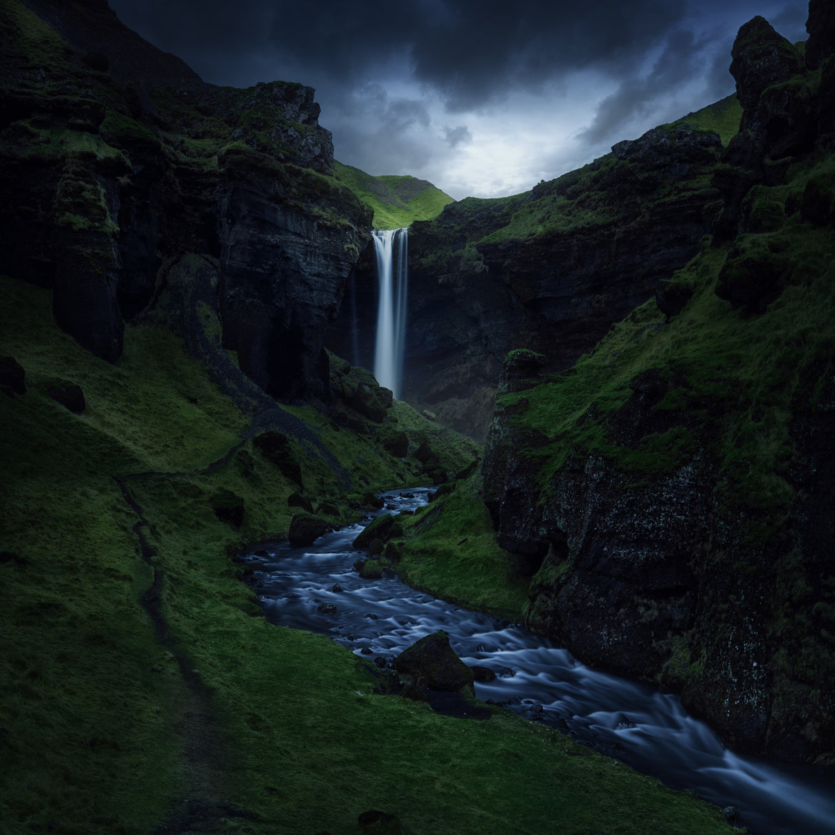 Kvernufoss Poster och Canvastavla