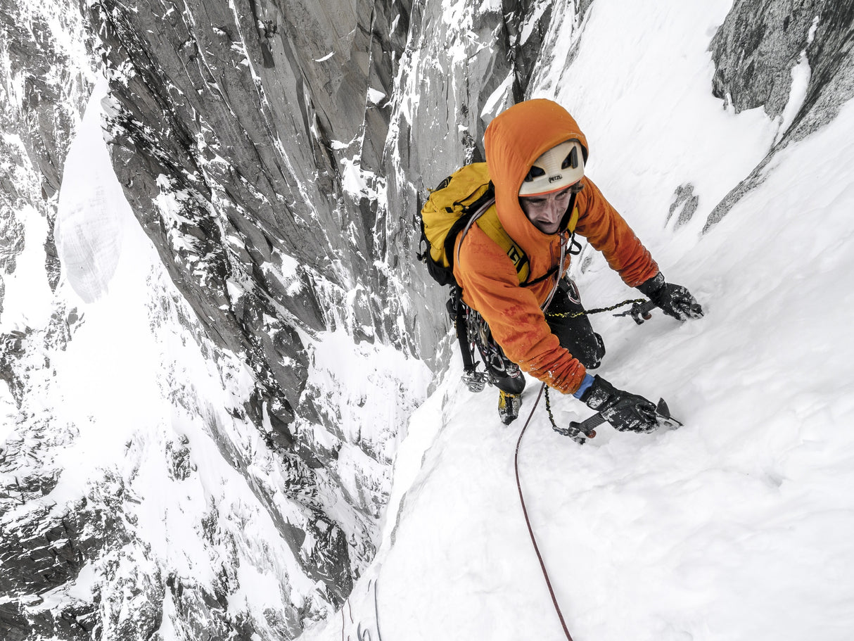 Tom Grant arriving in the upper Couloir Nord des Drus, Chamonix, France Poster och Canvastavla