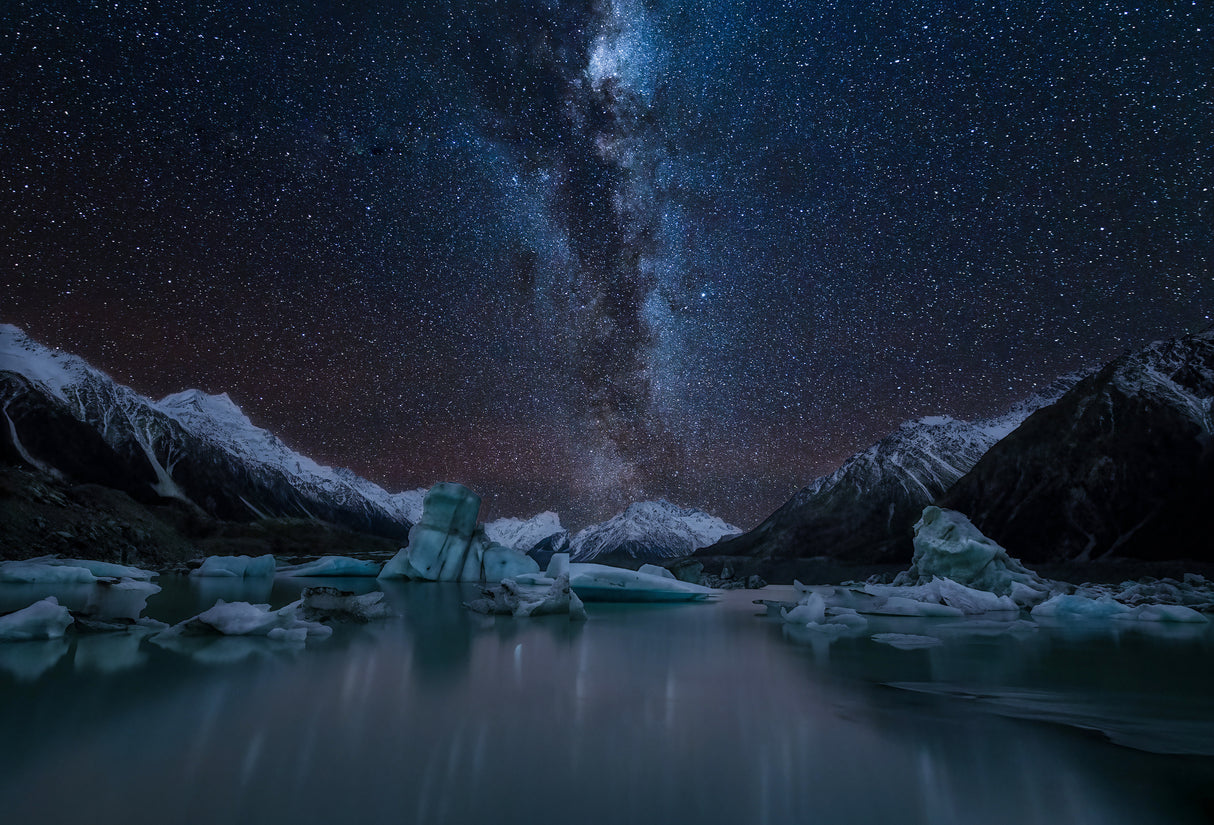 Milky Way over Mt. Cook Poster och Canvastavla