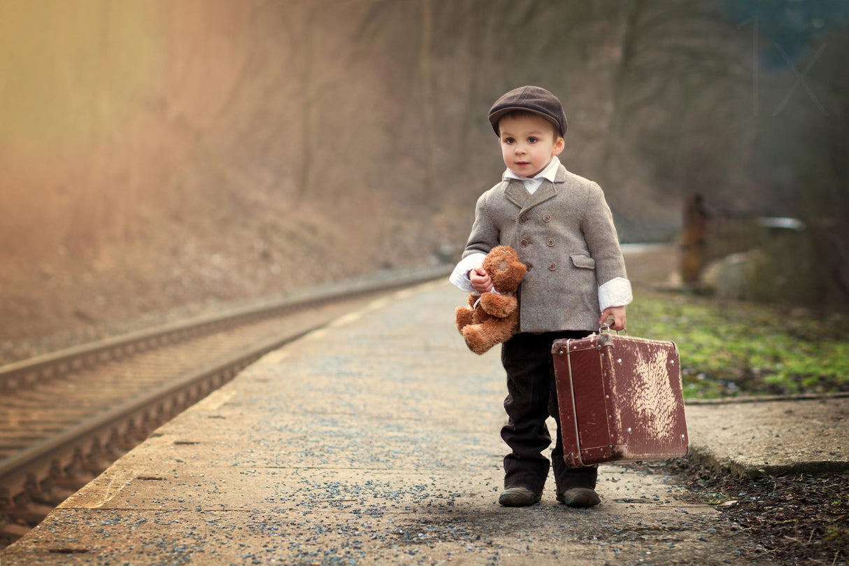 The little traveler Poster och Canvastavla