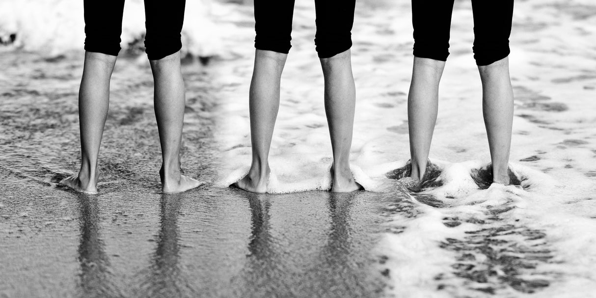Wet feet. Poster och Canvastavla