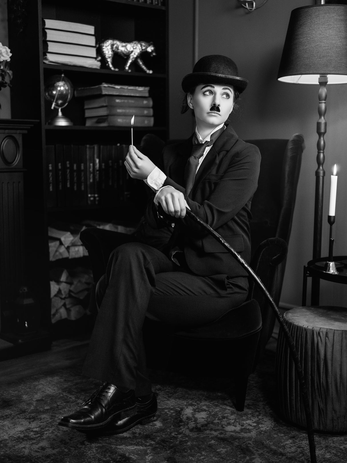Woman as Man series: Charlie Chaplin Poster och Canvastavla