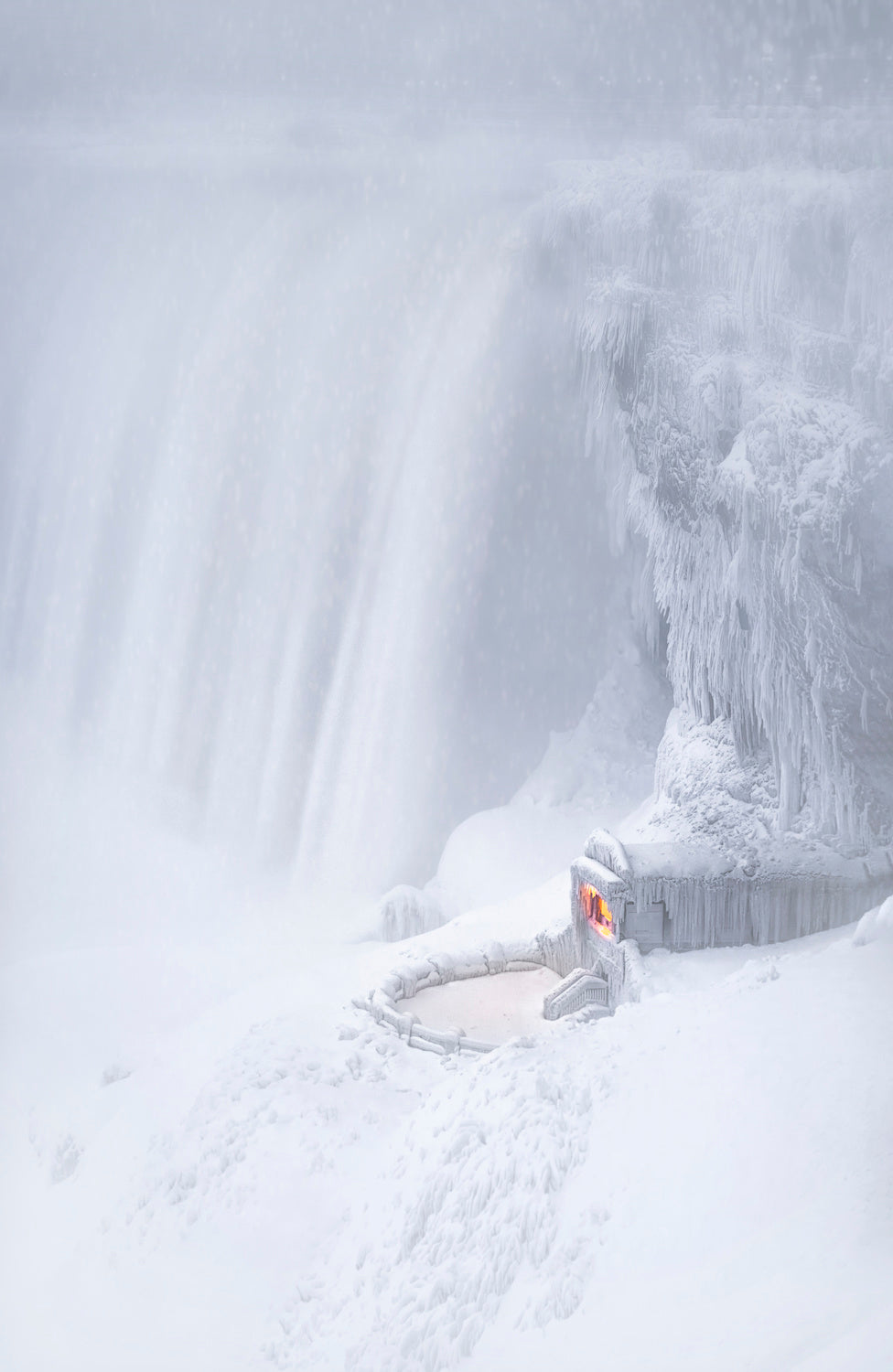 Niagara Falls in winter Poster och Canvastavla