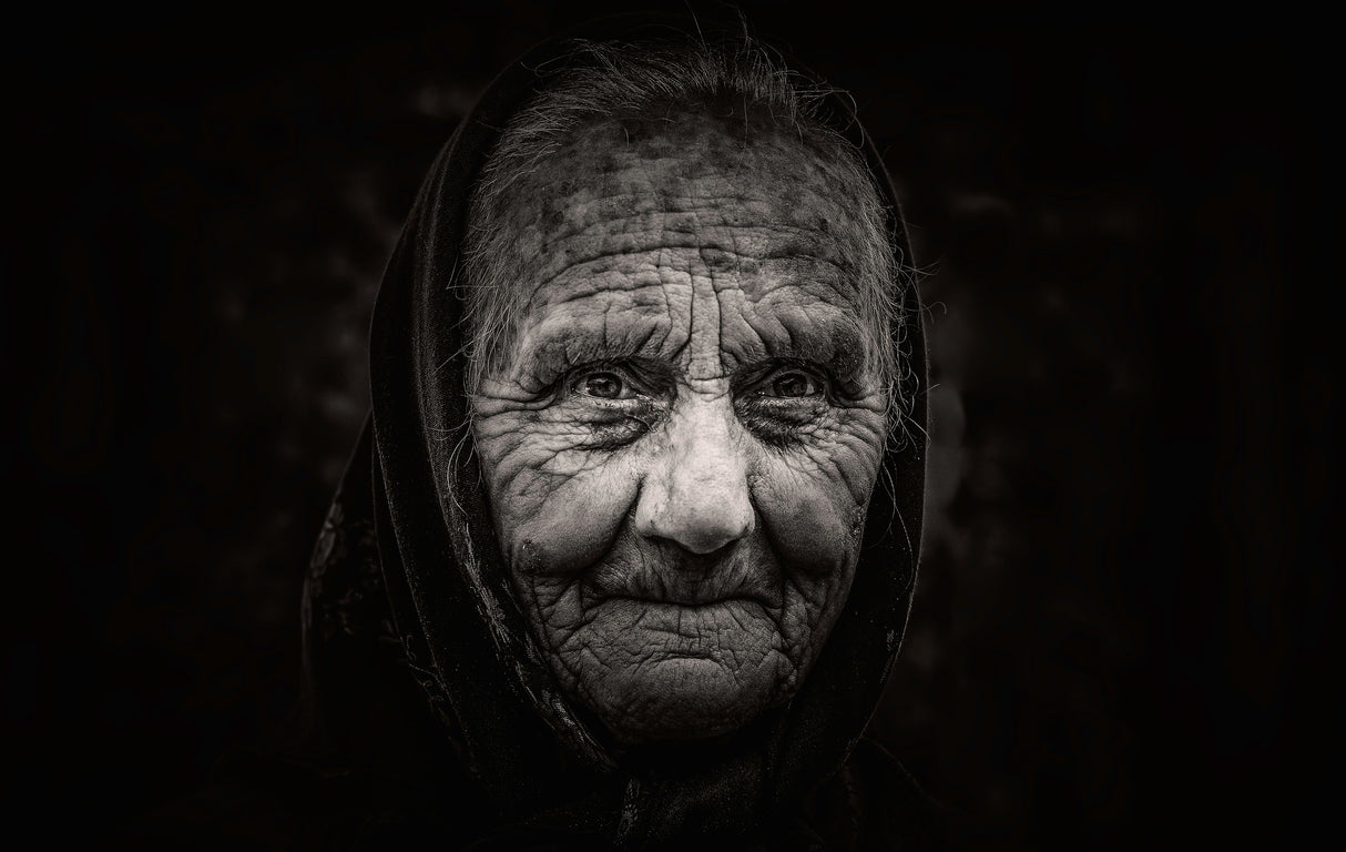 Romania portrait B/W Poster och Canvastavla