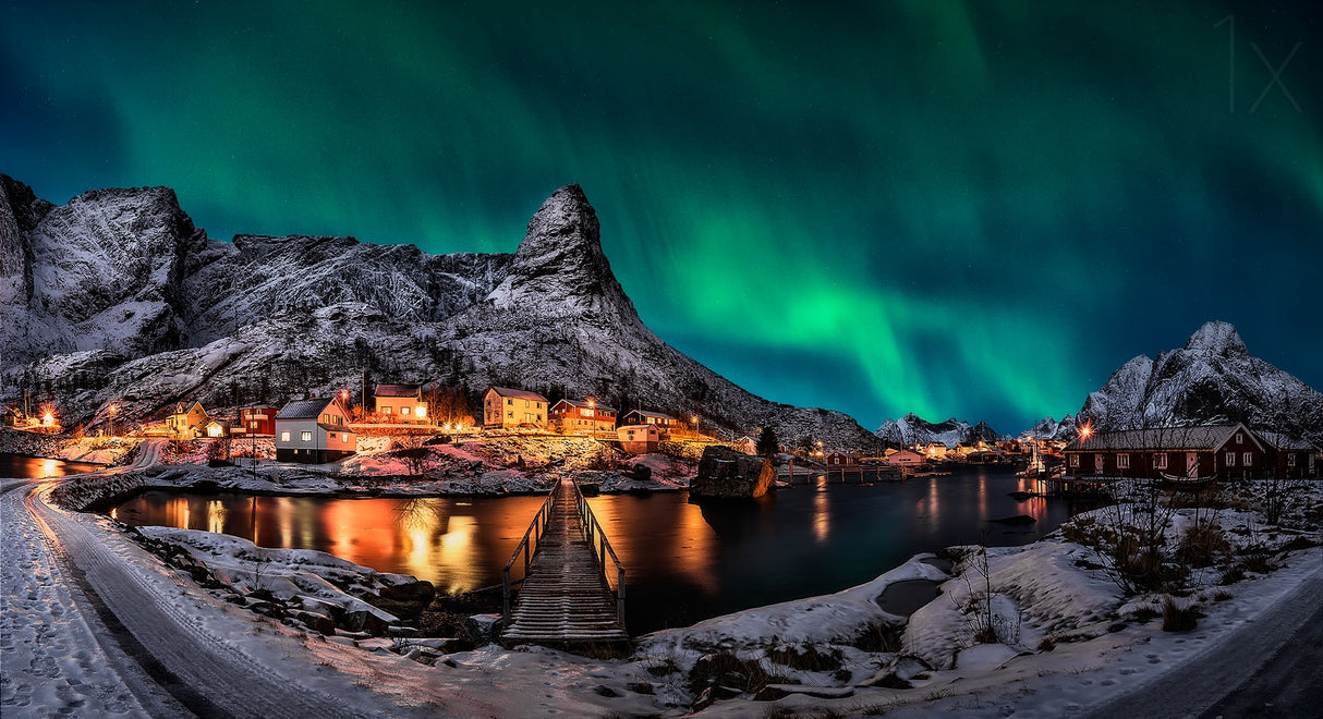 Gangway Borealis Poster och Canvastavla