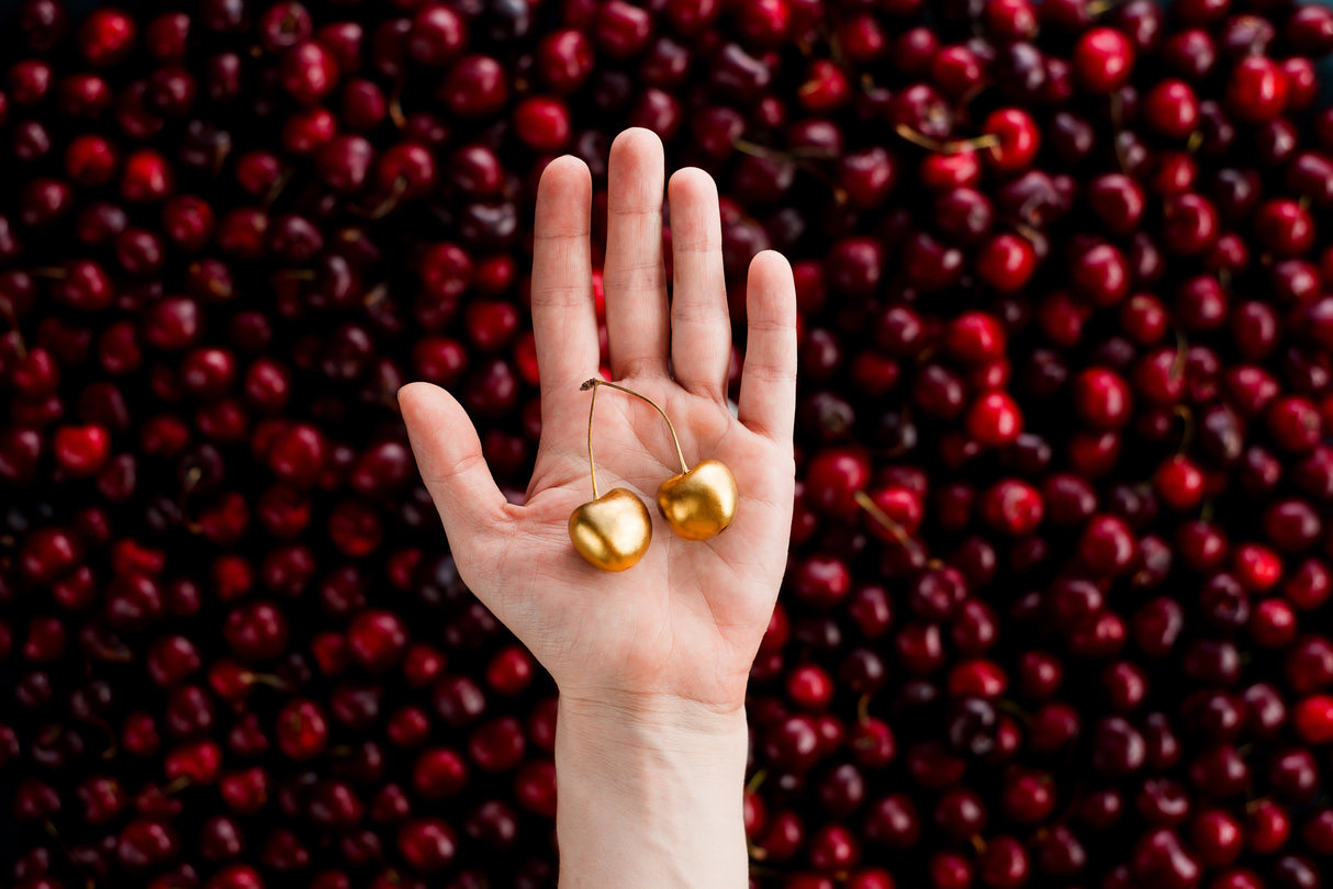 Cherry picking Poster och Canvastavla