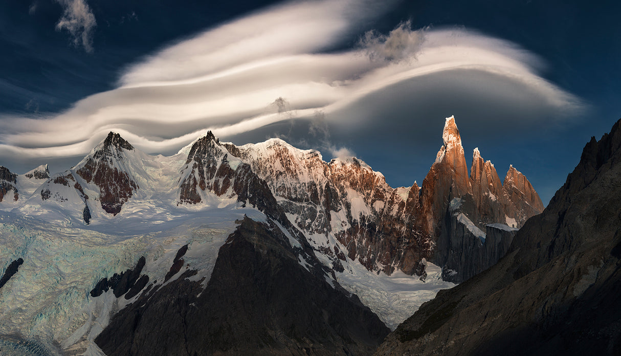 Cerro Torre Poster och Canvastavla