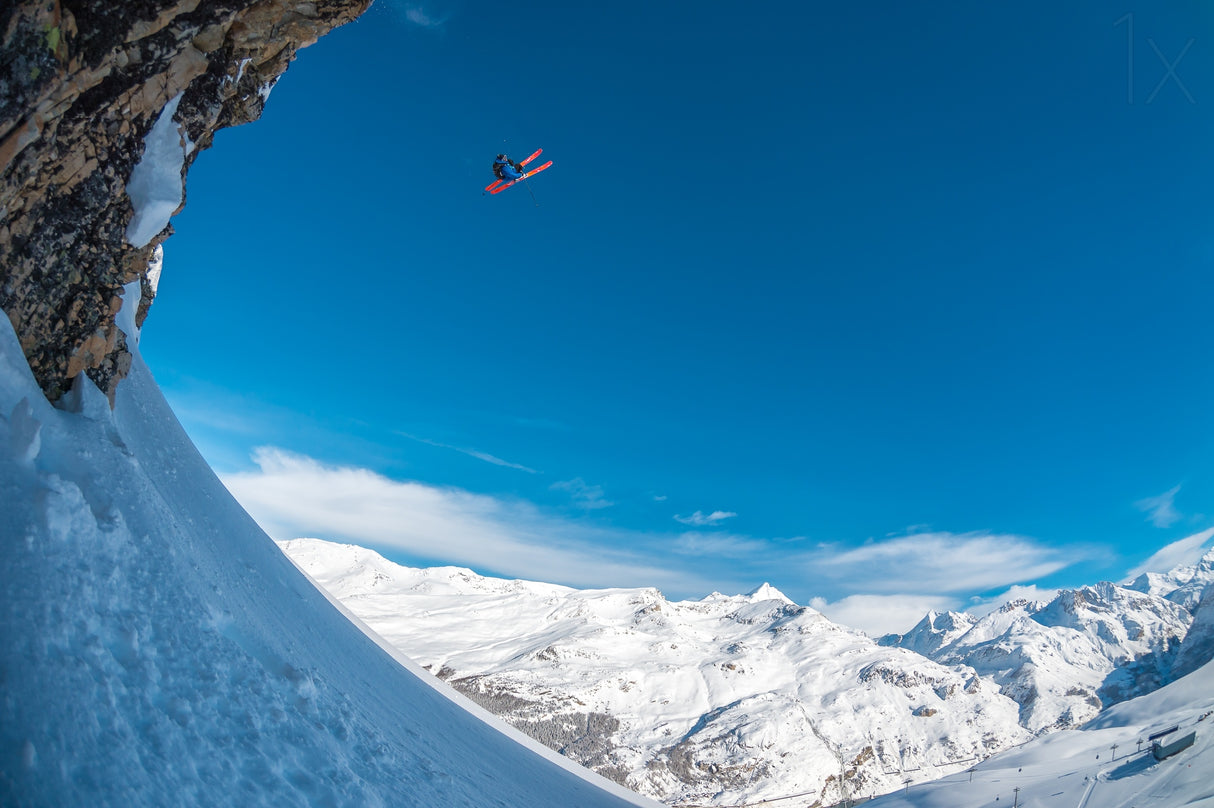 Monster Switch underflip 540 with Pierre Guyot Poster och Canvastavla
