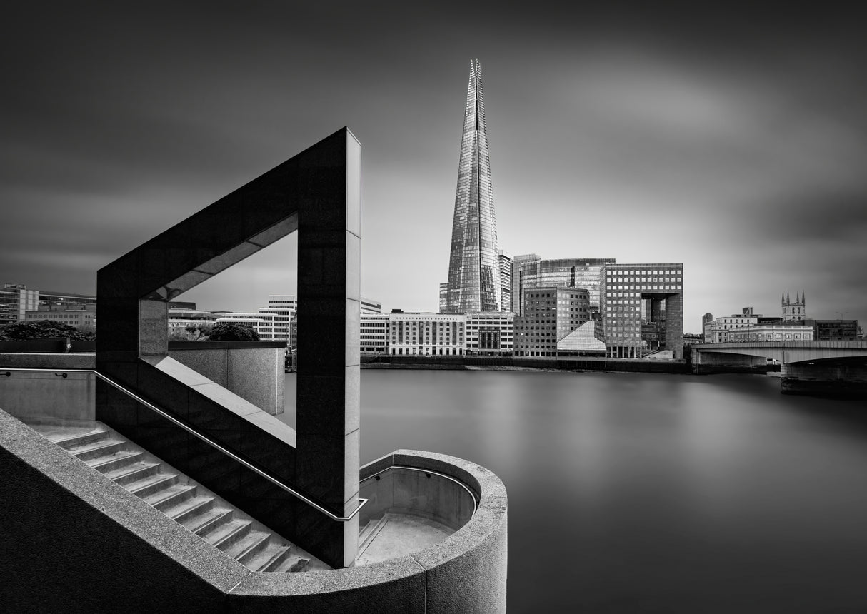 The Shard & the staircase Poster och Canvastavla