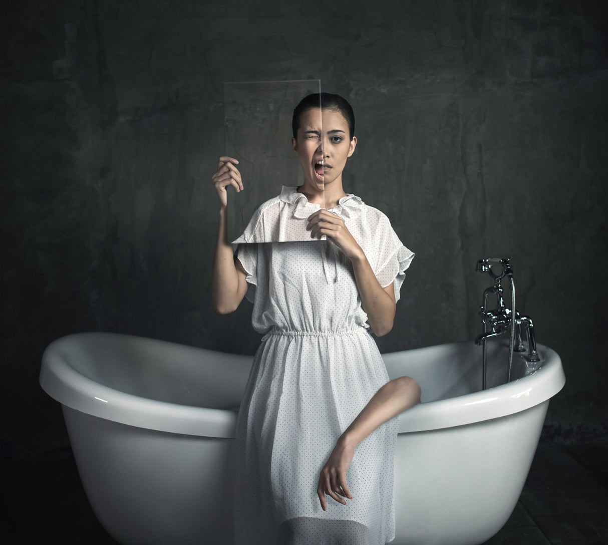 Bathroom Stories II Poster och Canvastavla