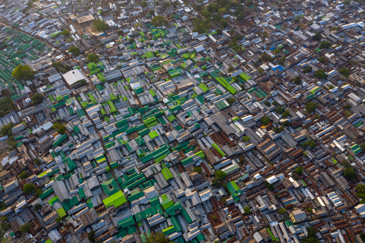 Korail, the largest slums in Bangladesh Poster och Canvastavla