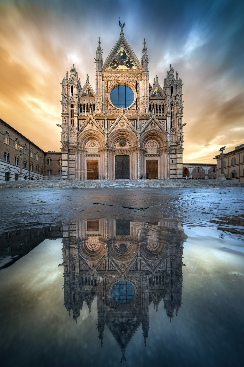 The dome after the rain Poster och Canvastavla