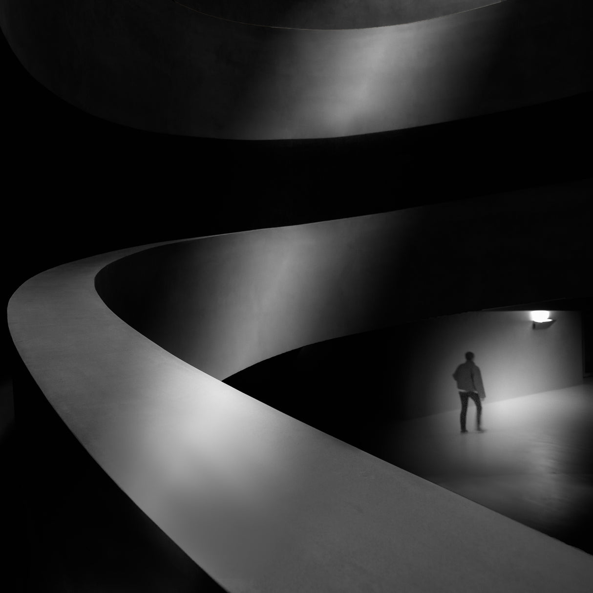 BETWEEN THE SHADOWS Poster och Canvastavla