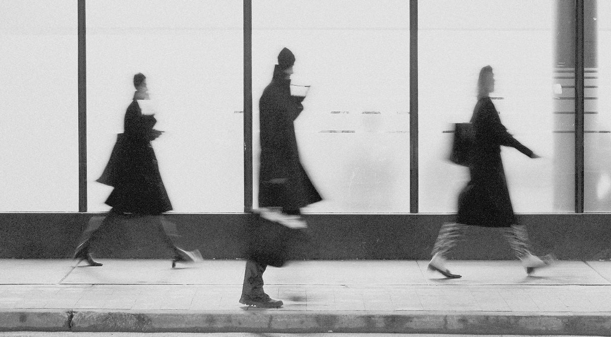 Three passers-by Poster och Canvastavla