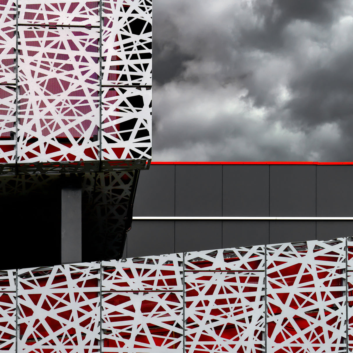 White - red - clouds Poster och Canvastavla