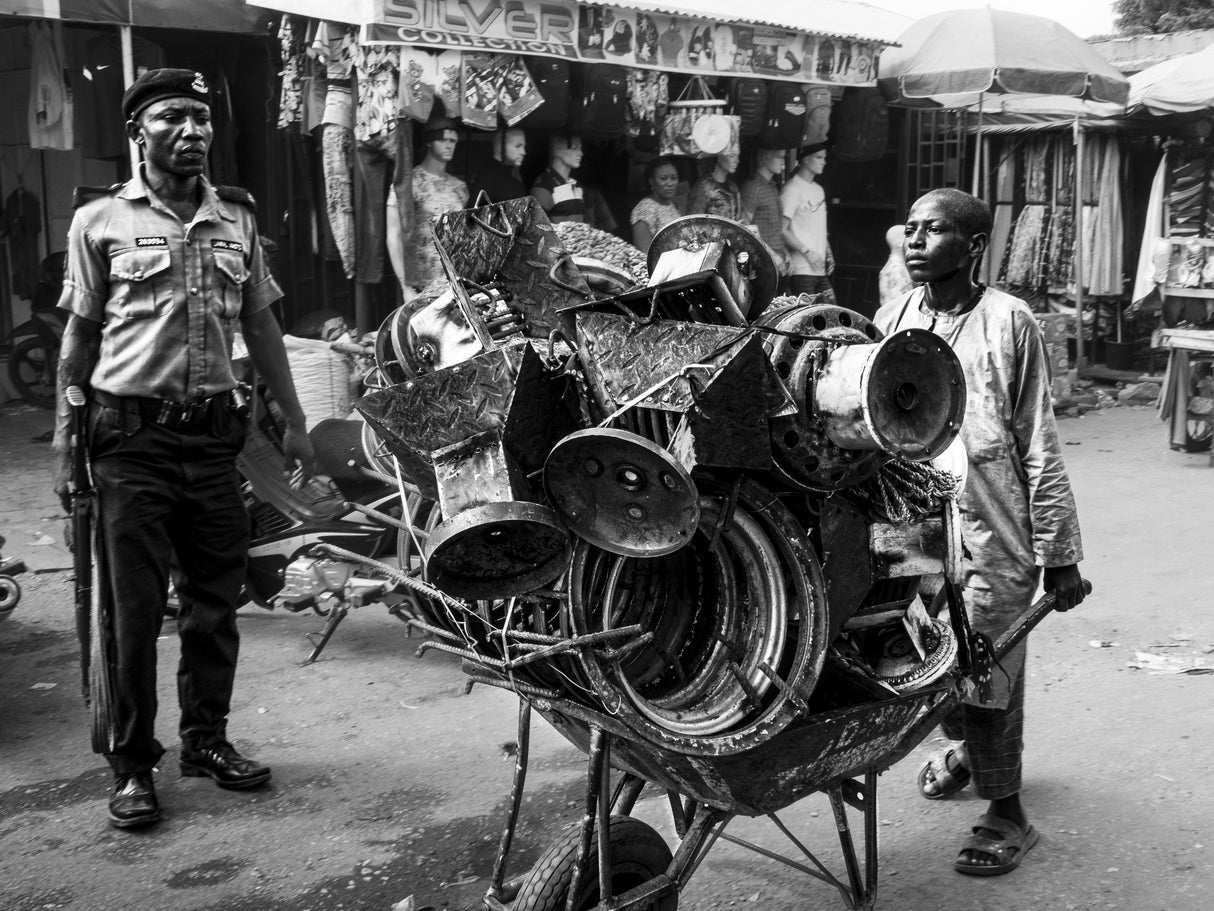 everything is usable at Abuja market Poster och Canvastavla