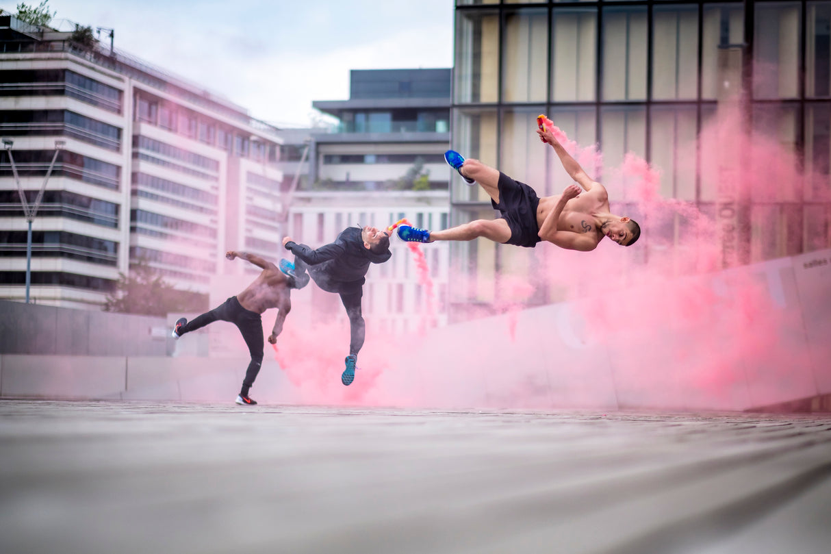 Tricking with Ahmed Chouikhi, Mehdi Ahrad & Kevin Karlton Poster och Canvastavla