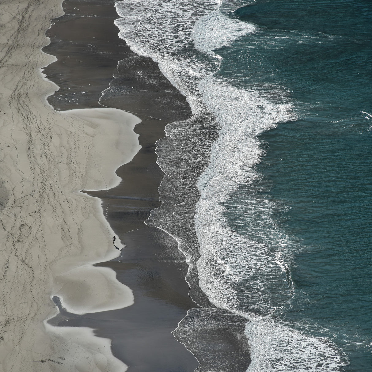 Running waves Poster och Canvastavla