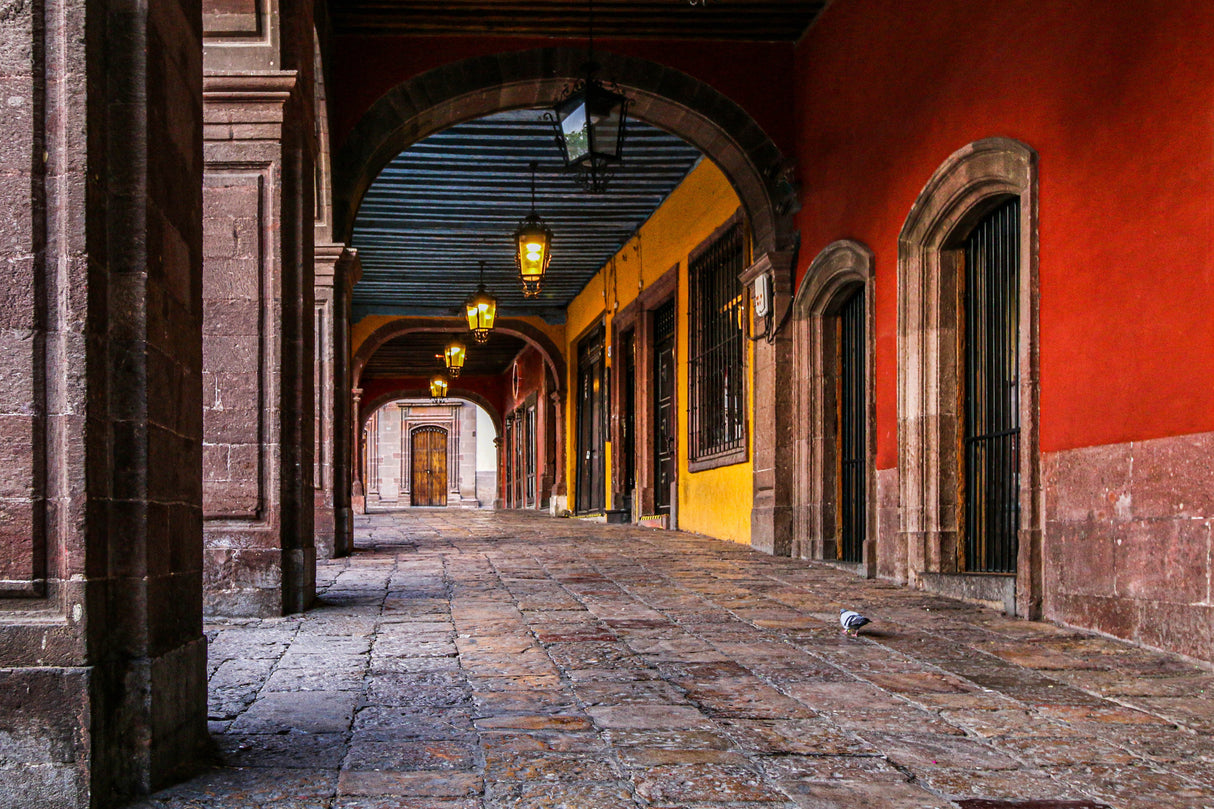 Corridor of Mexico's Independence Poster och Canvastavla