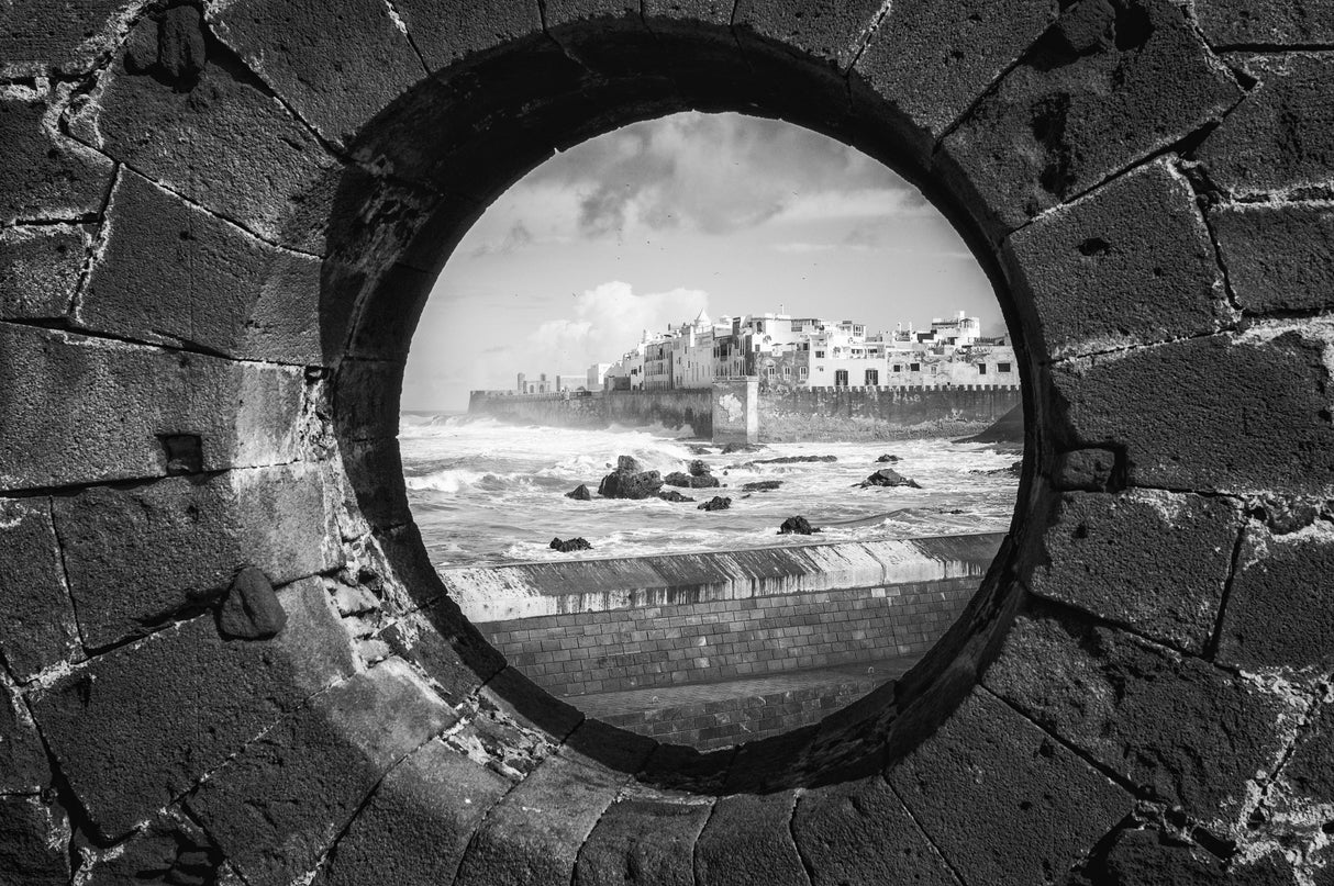 essaouira through the window Poster och Canvastavla