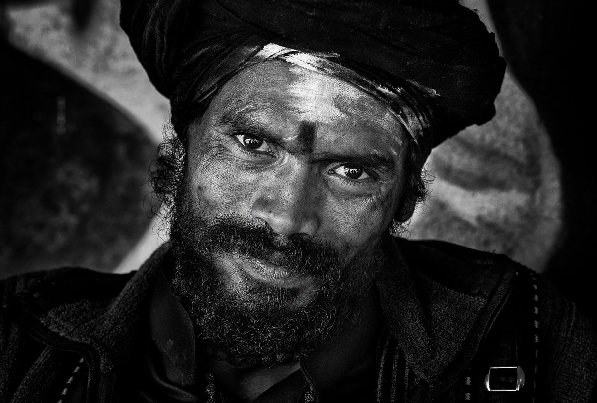 Man at the Pashupatinath Temple-V - Kathmandu Poster och Canvastavla
