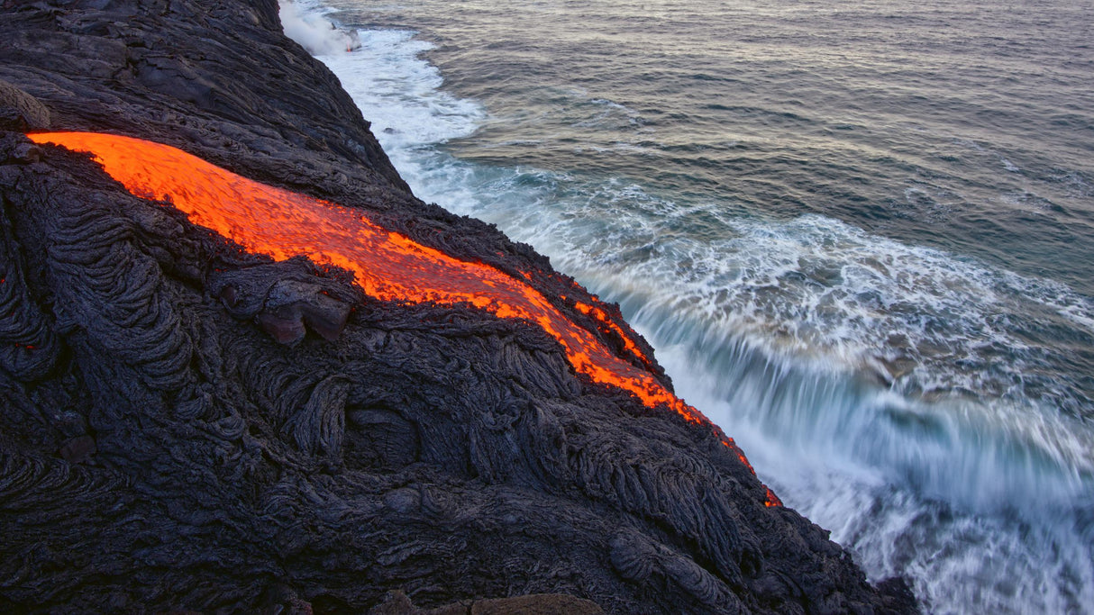 Edge of Creation Poster och Canvastavla