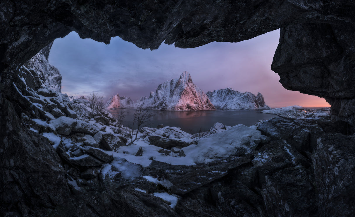 the cave Poster och Canvastavla