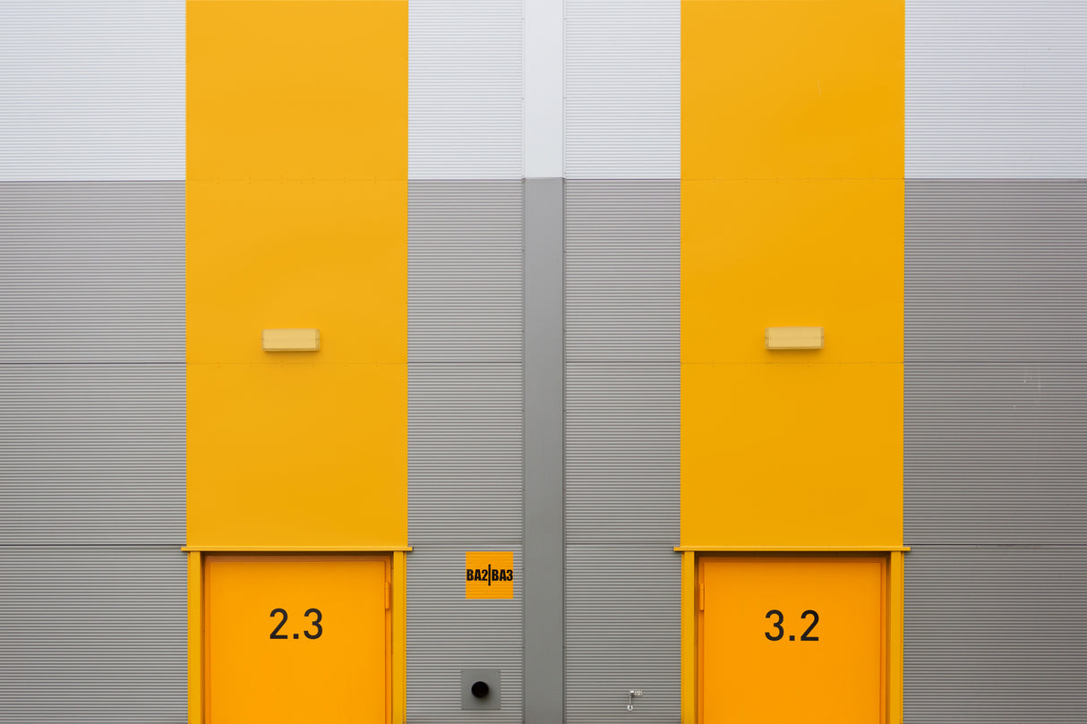 Yellow..........Mirror..? Poster och Canvastavla