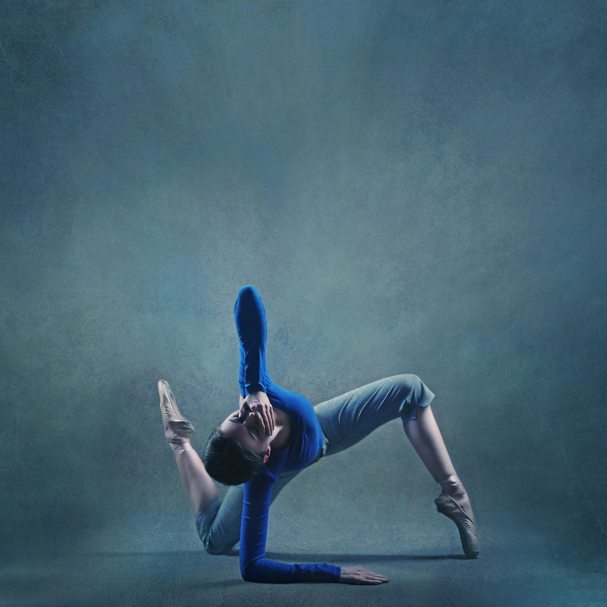 The girl & dance Poster och Canvastavla