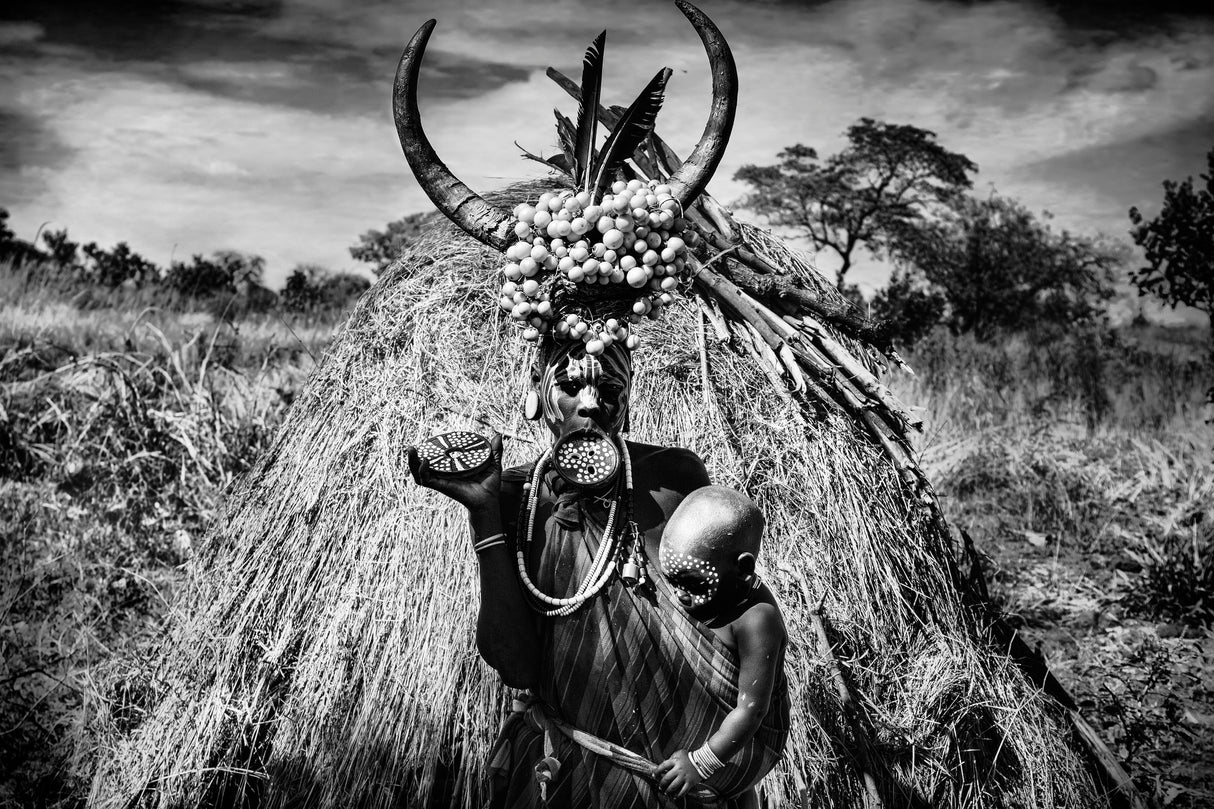 Mursi Village-Omo Poster och Canvastavla