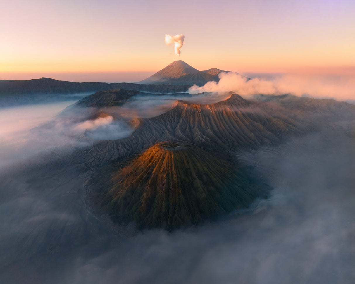 EPIC Sunrise in Bromo Poster och Canvastavla