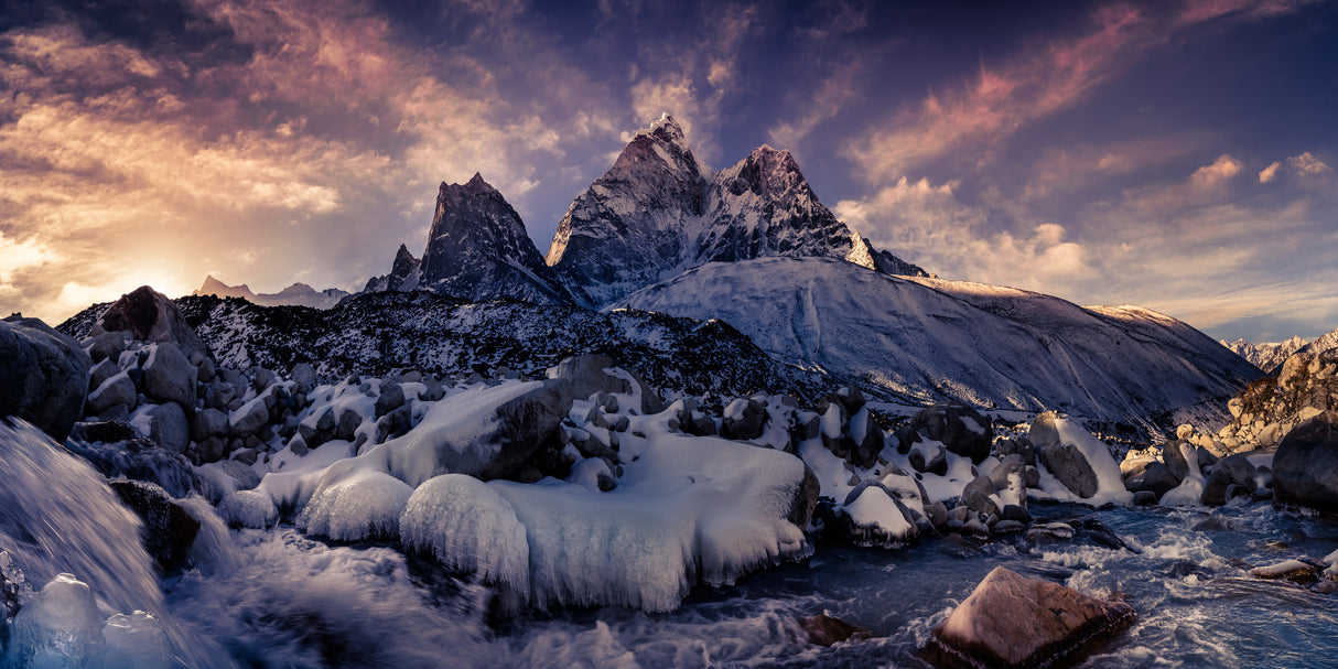 Ama Dablam 《巅峰奇境》 Poster och Canvastavla