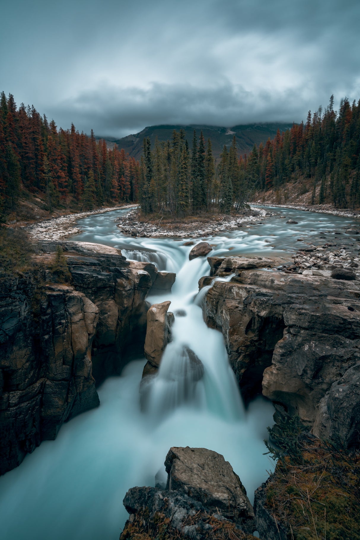 Waterfall Poster och Canvastavla