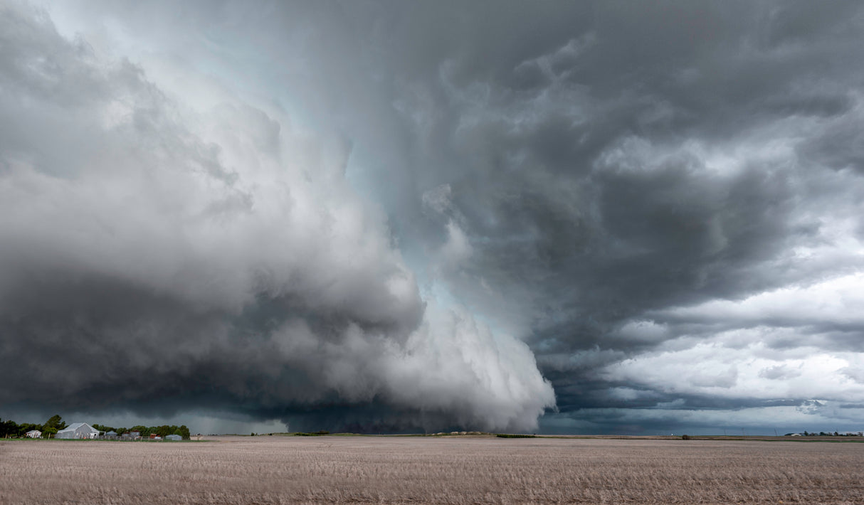 Thunderstorm over Farmland Poster och Canvastavla