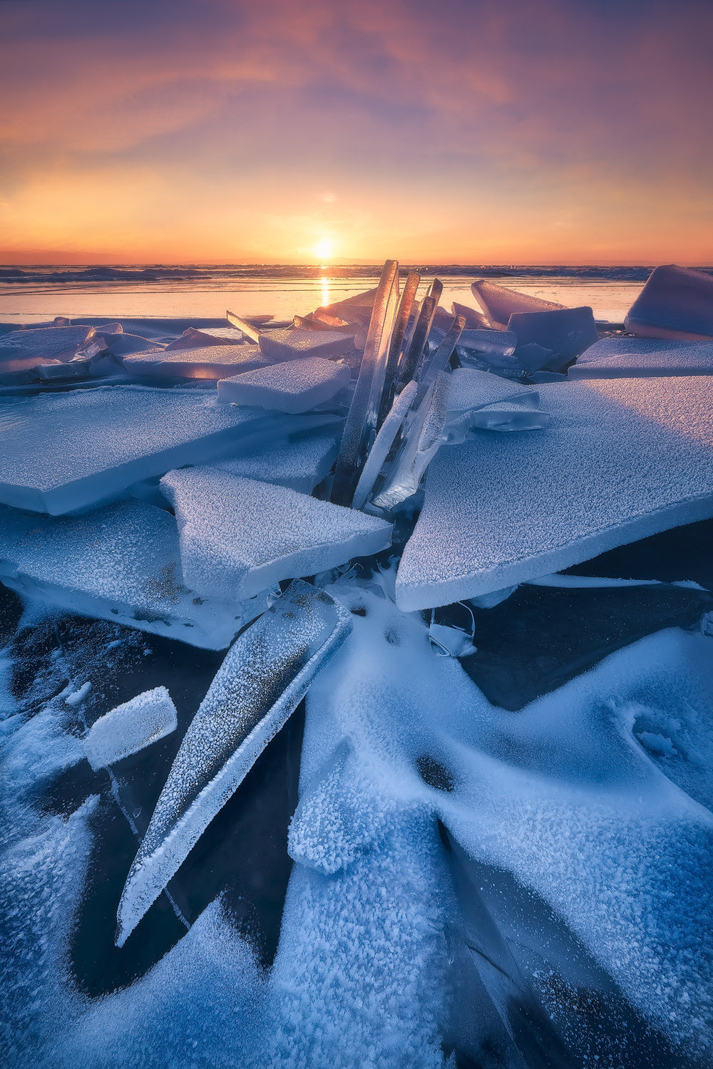Sunrising Baikal Poster och Canvastavla