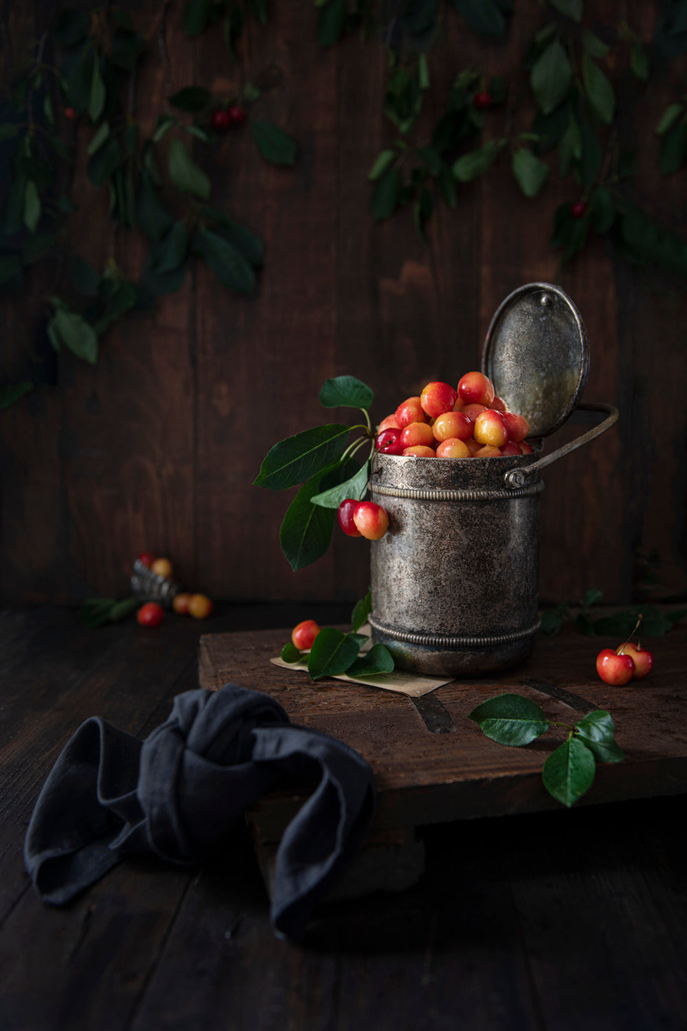 Yellow cherries Poster och Canvastavla