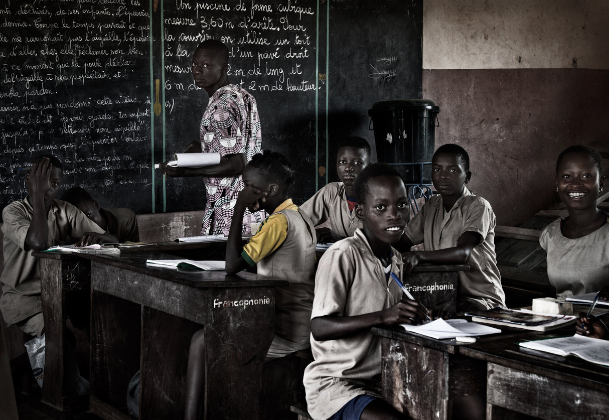 In the classroom - Benin Poster och Canvastavla
