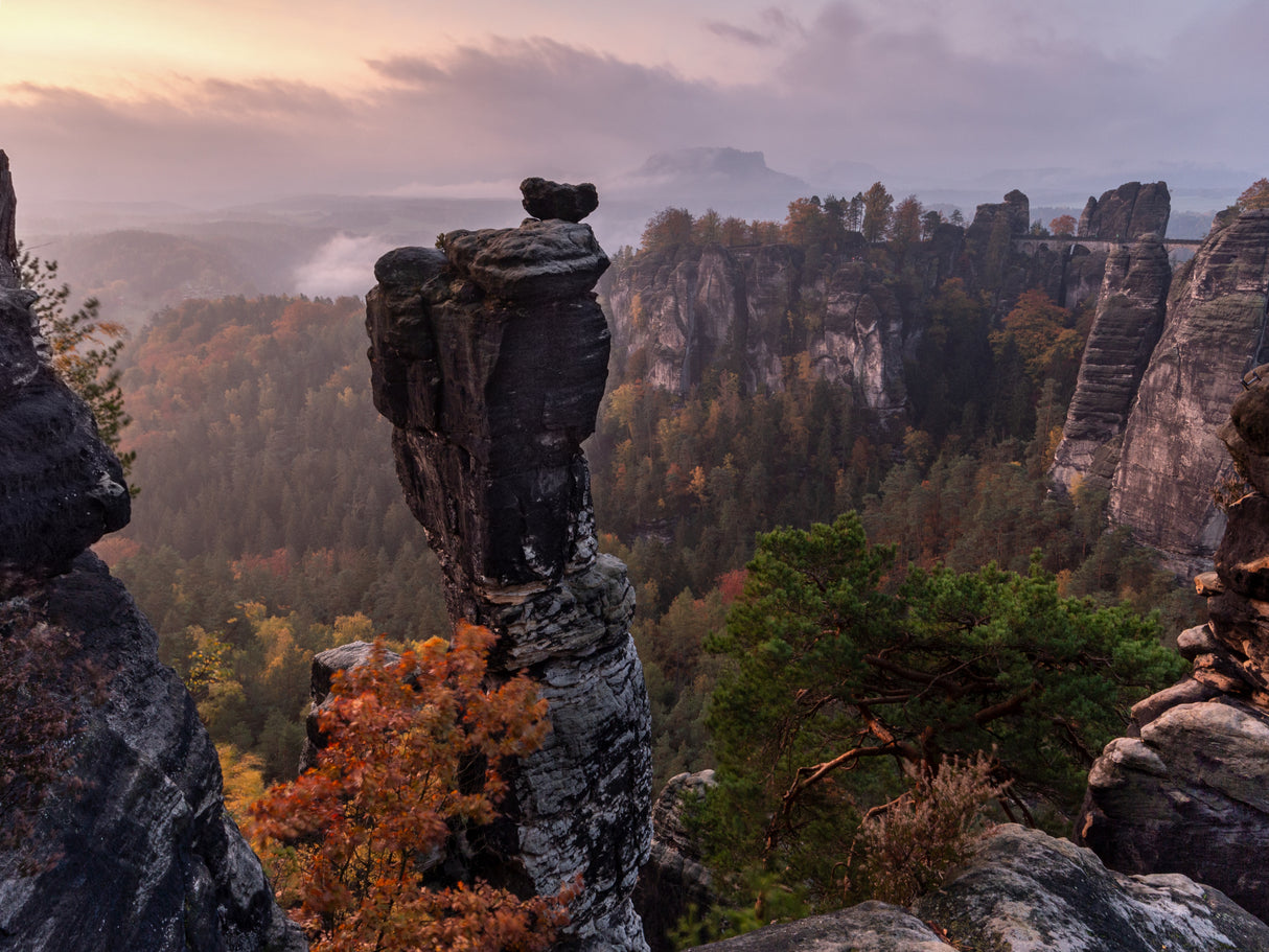 Wehlnadel in Elbe Sandstone Mountains Poster och Canvastavla