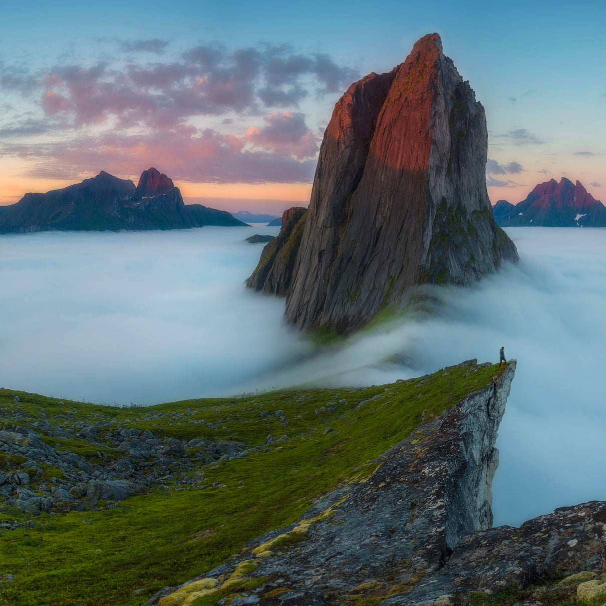 Sea of fog.. Poster och Canvastavla